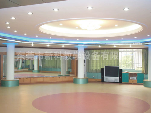 <a href='http://www.gdlangyu.cn/chanpin/59-1.html' target='1' style='font-size:18px; font-weight:bold; color:#000000;'>舞蹈室</a>
