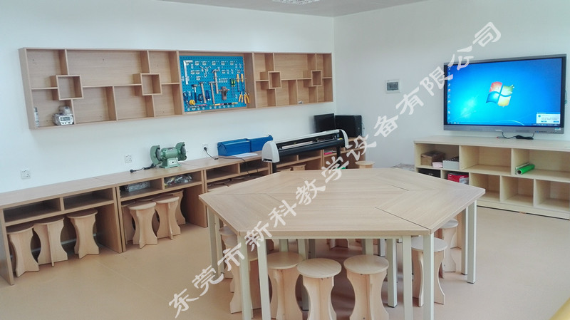 <a href='http://www.gdlangyu.cn' target='1' style='font-size:14px; font-weight:bold; color:#0080ff;'>創客實驗室</a>